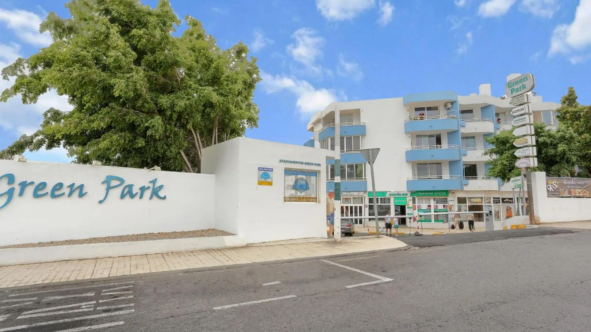 Green Holidays Studio, 3 Pool, Air Con, Terrace Apartment San Miguel de Abona Spain